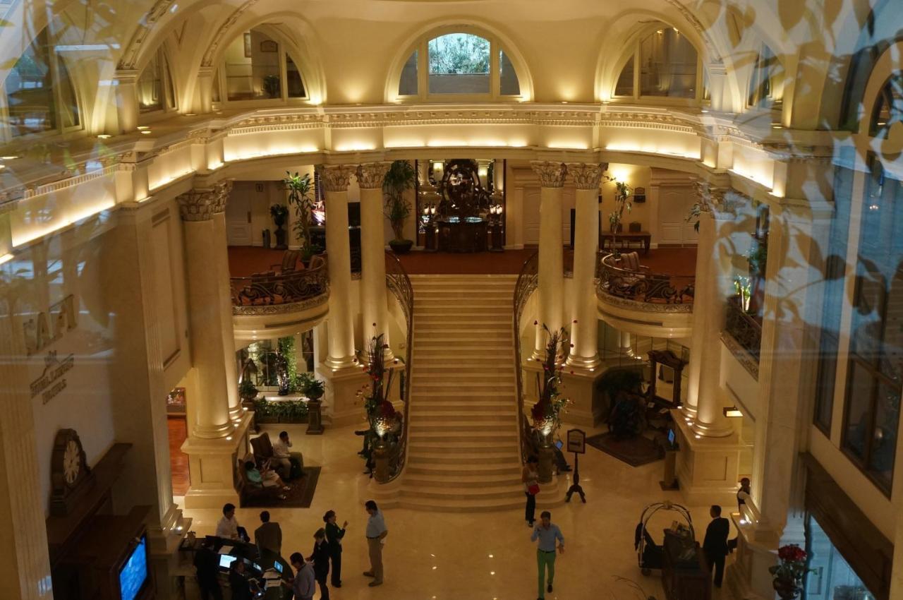 Safi Royal Luxury Valle San Pedro Garza Garcia Ngoại thất bức ảnh The lobby of the hotel