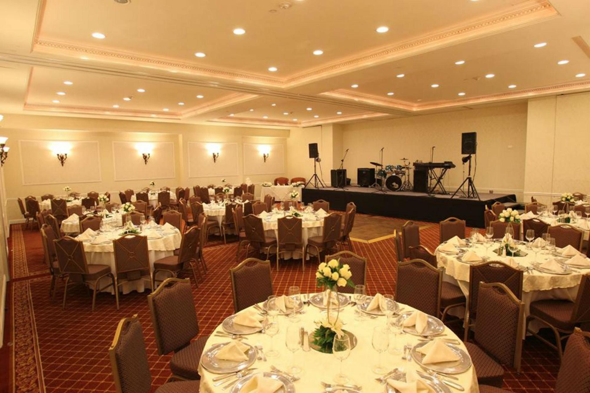 Safi Royal Luxury Valle San Pedro Garza Garcia Ngoại thất bức ảnh The ballroom