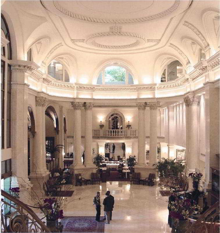 Safi Royal Luxury Valle San Pedro Garza Garcia Ngoại thất bức ảnh The lobby of the hotel