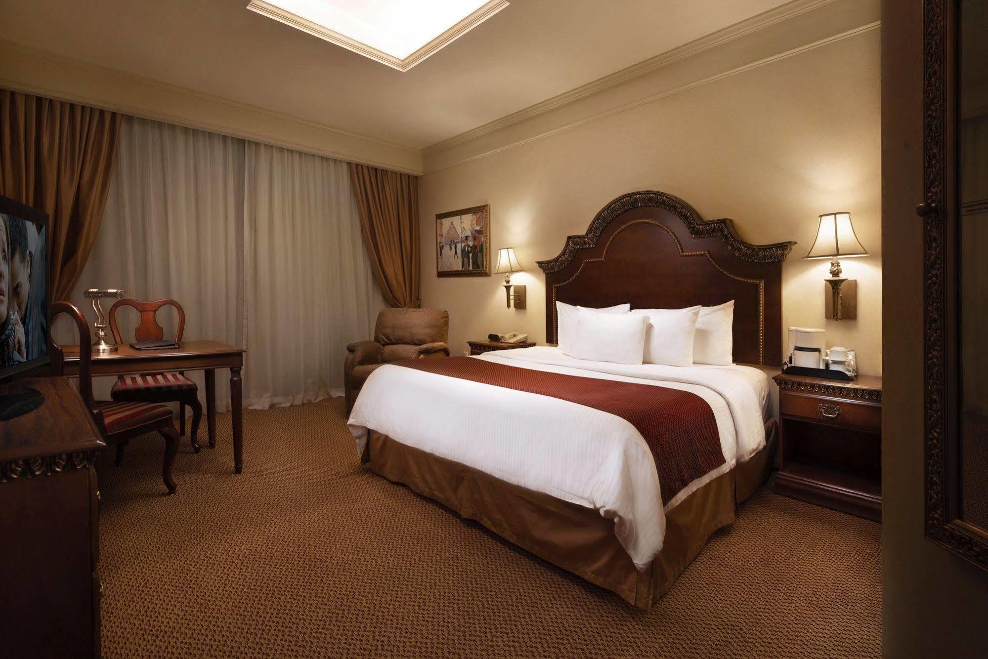 Safi Royal Luxury Valle San Pedro Garza Garcia Ngoại thất bức ảnh Deluxe Room